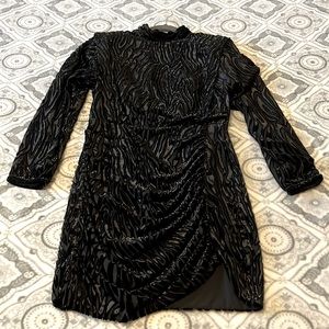 SAYLOR BLACK BURNOUT VELVET COCKTAIL DRESS MED